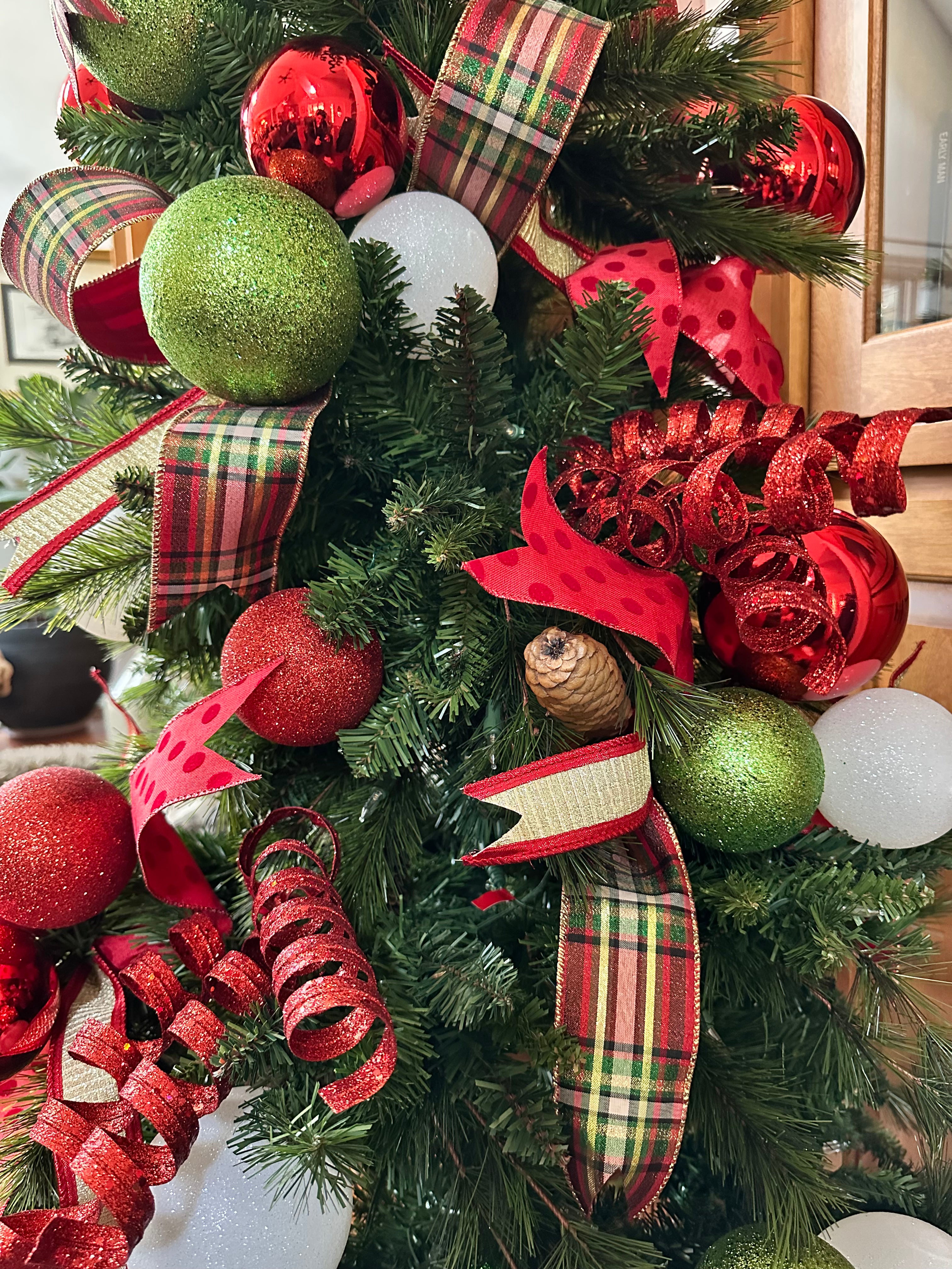 Holiday Tree on Lease